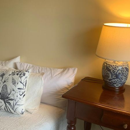 Temora Motel ภายนอก รูปภาพ
