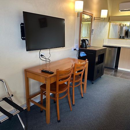 Temora Motel ภายนอก รูปภาพ